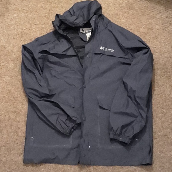 columbia thin rain jacket